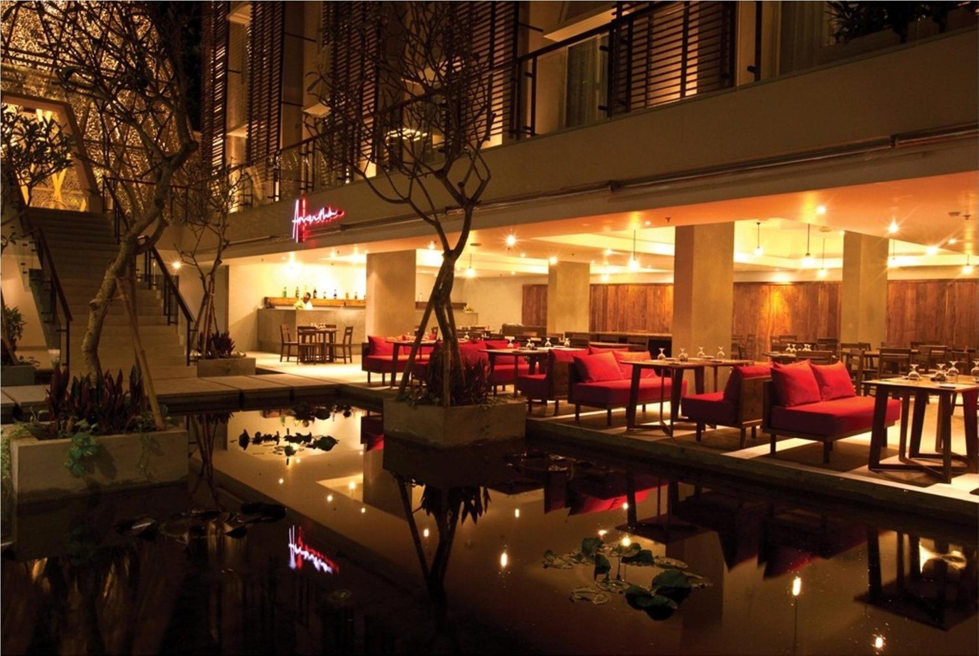 Ananta Legian Hotel Kültér fotó